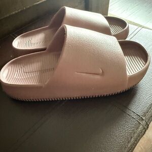 Nike Soft Pink Slide Sandals W6